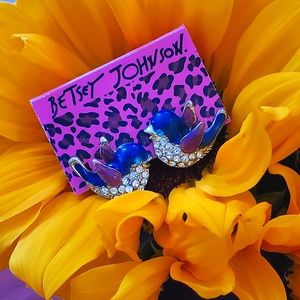 Vintage Betsey Johnson bird stud earrings